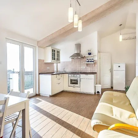 Ivan Apartmán Ližnjan